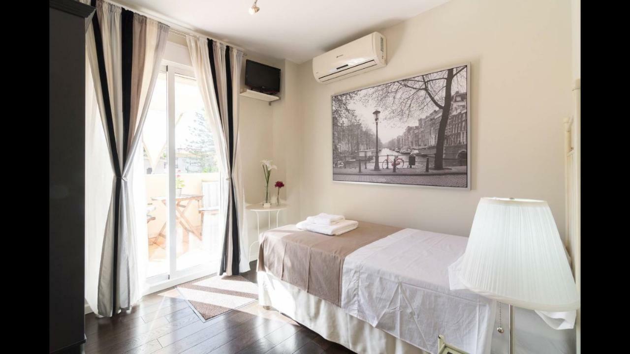 Kentia Rooms Málaga Eksteriør bilde
